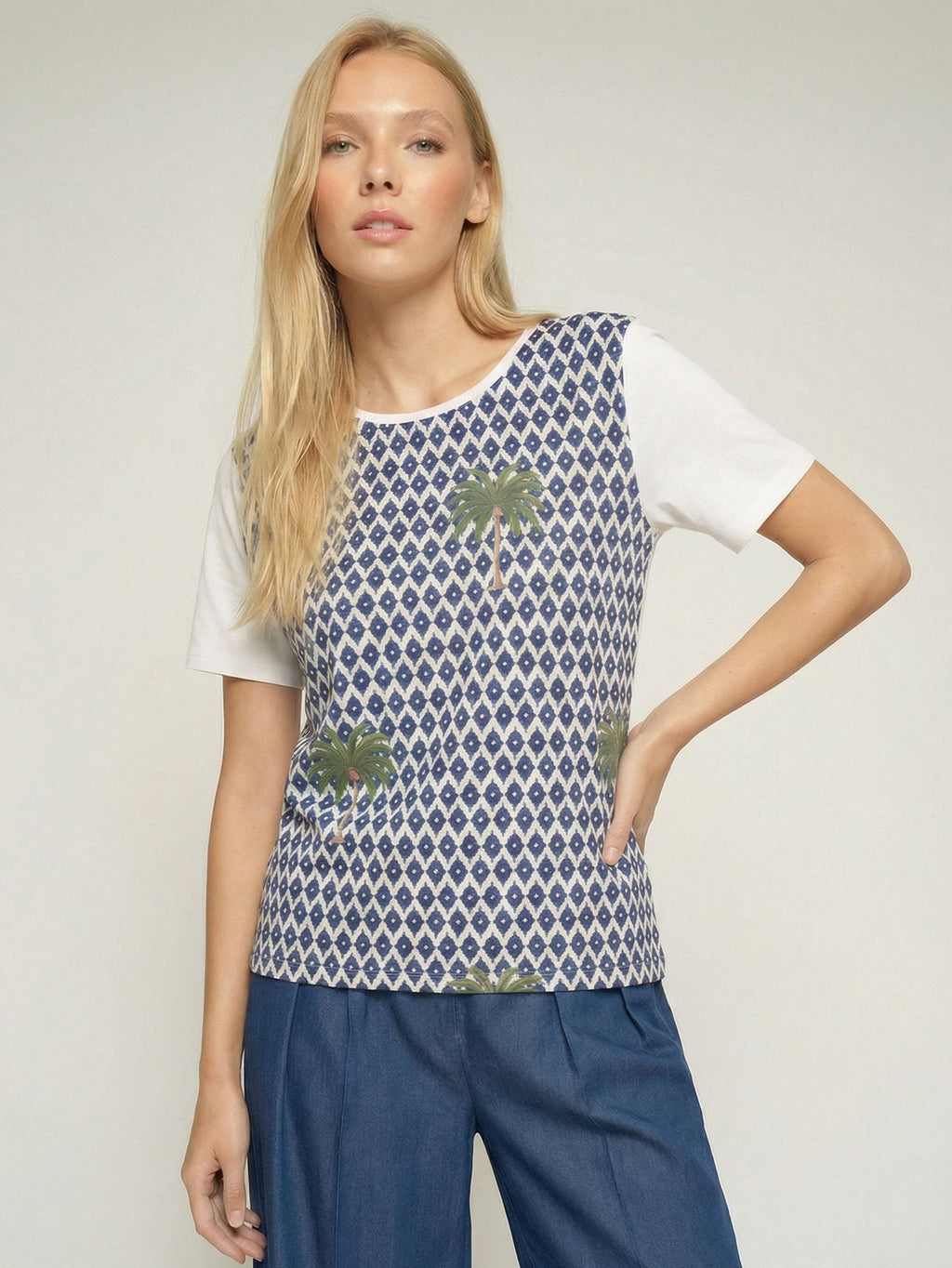 Elena - Camiseta palmeras