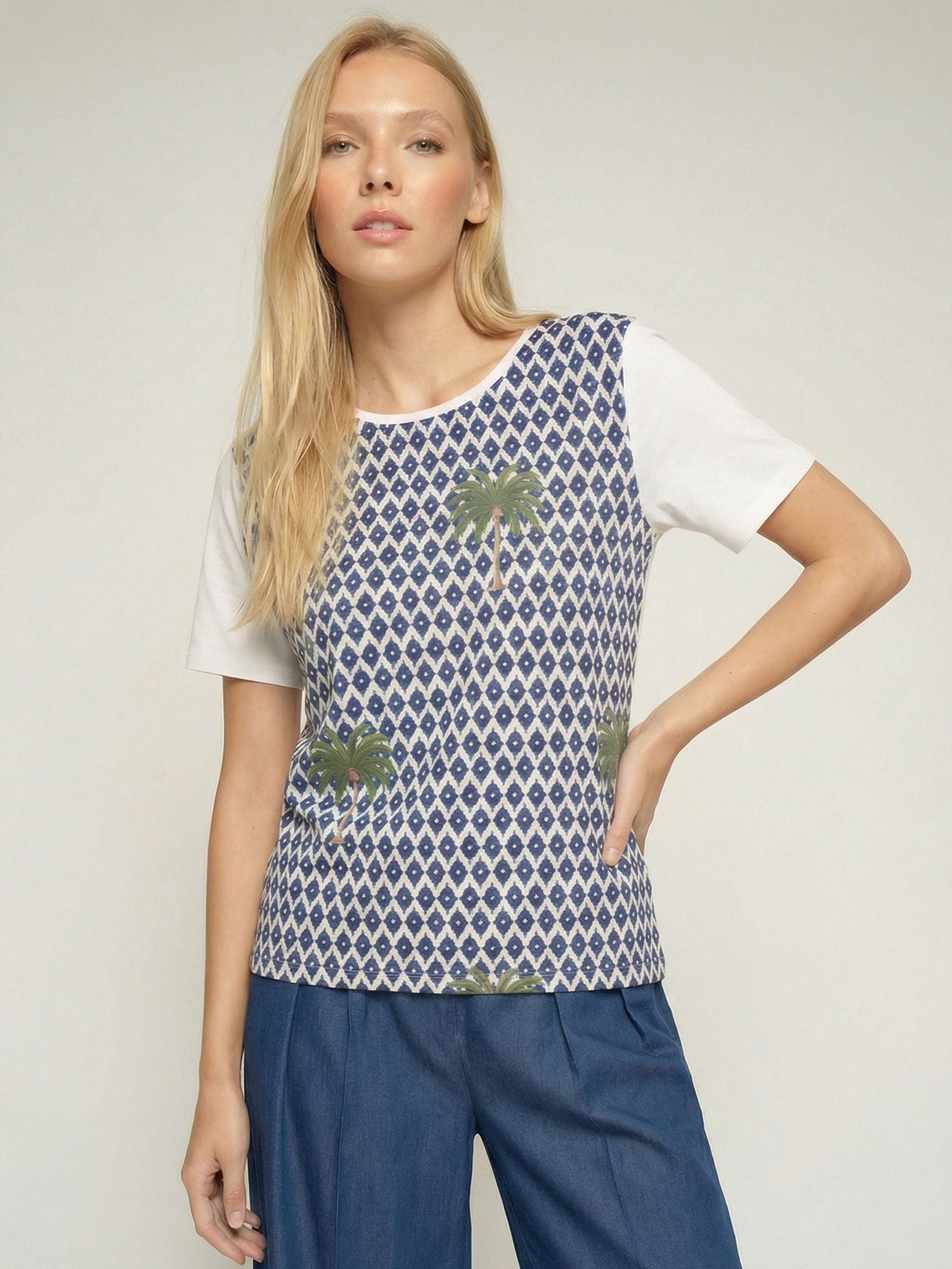 Elena - Camiseta palmeras