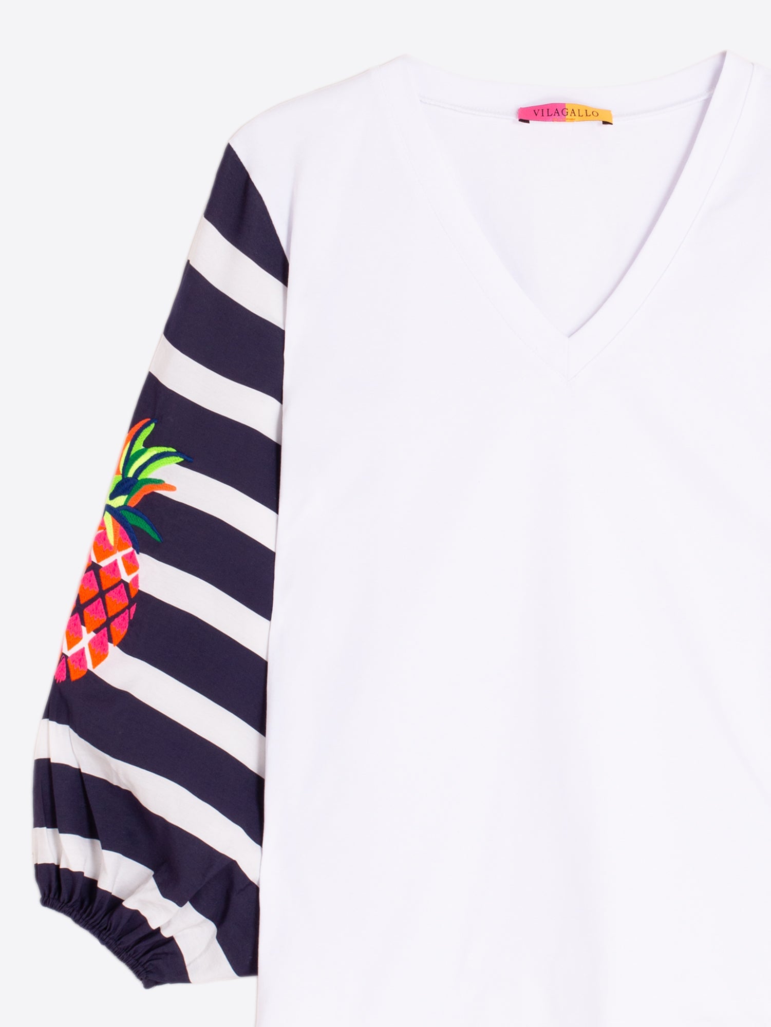 CAMISETA MANGAS RAYAS PIÑA BORDADO