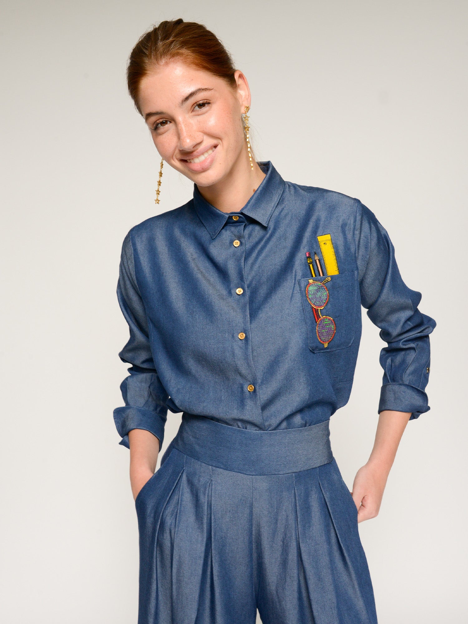 CAMISA DENIM BOLSILLO BORDADO