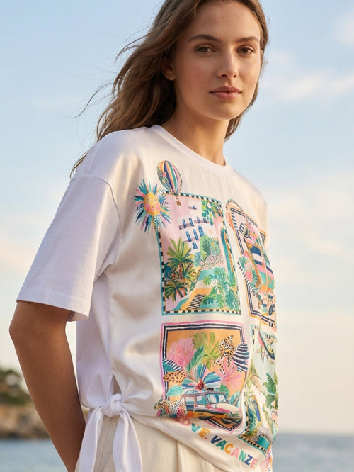 Alicia - Camiseta Estampado Tropical con Lazo Lateral