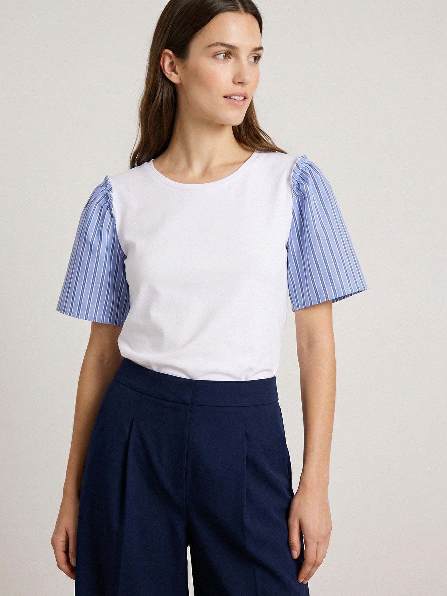 Teresa - Camiseta blanca manga corta con rayas