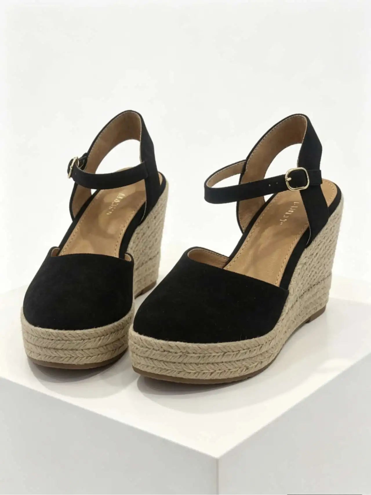 Espadrilles con cierre ajustable