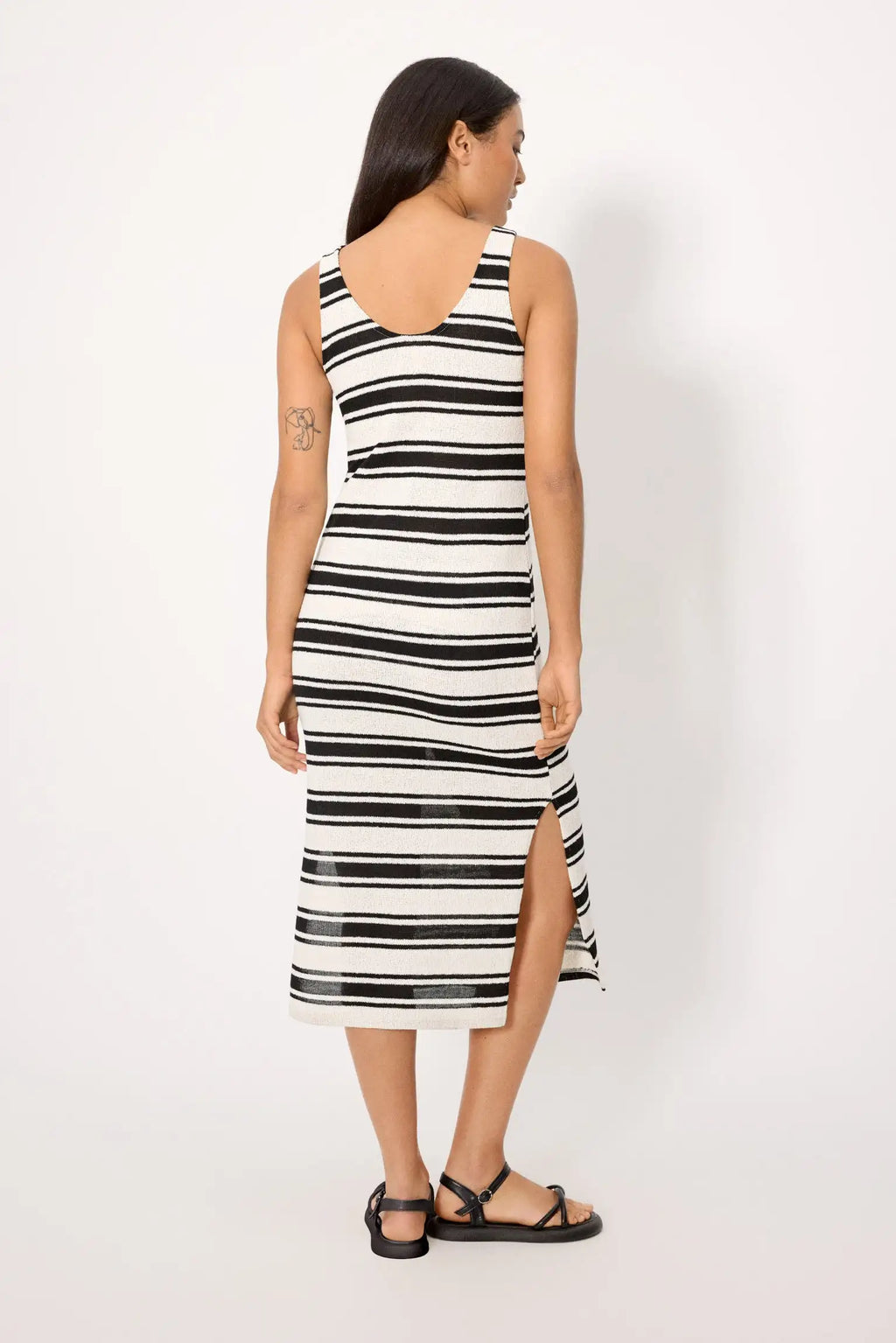 Vestido Midi de Rayas Tricolor