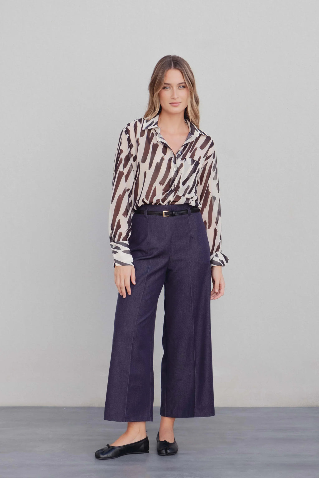 Blusa con caída etérea y frescura veraniega