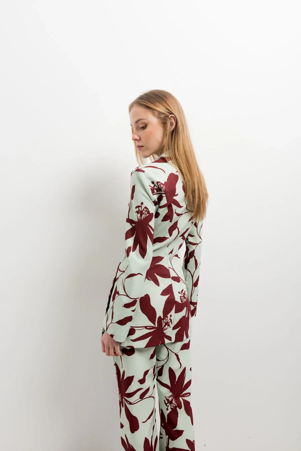 Blusa Floral Elegante
