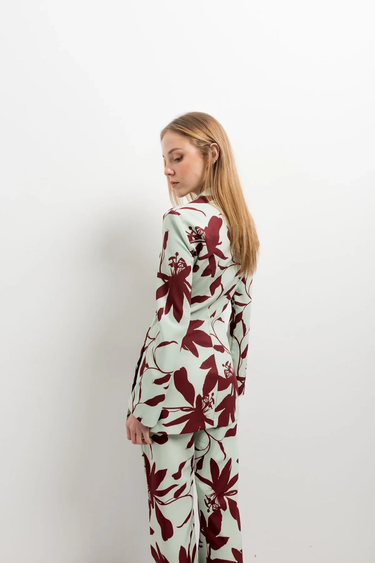 Blusa Floral Elegante