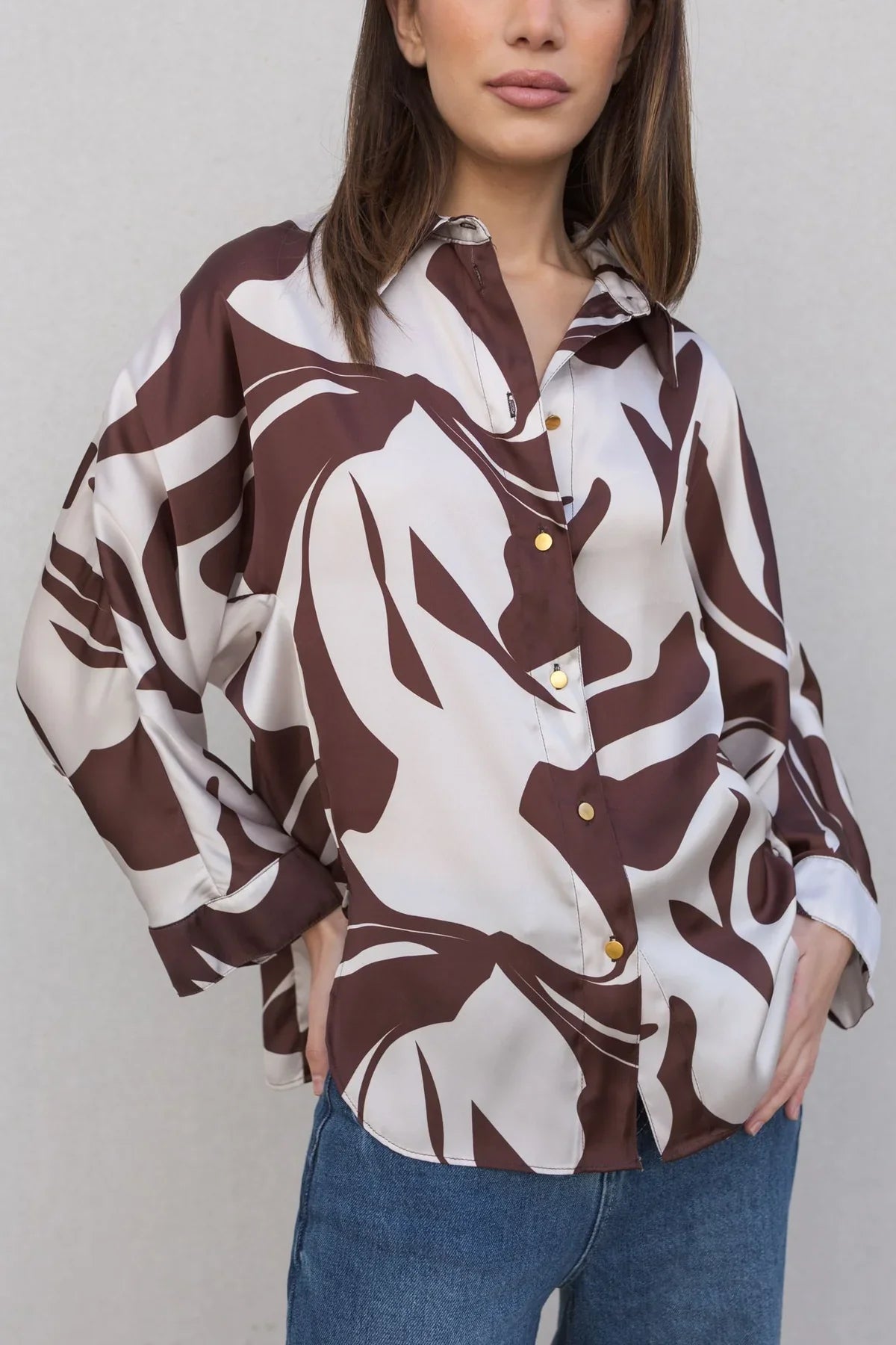 Blusa con Estampado Vibrante